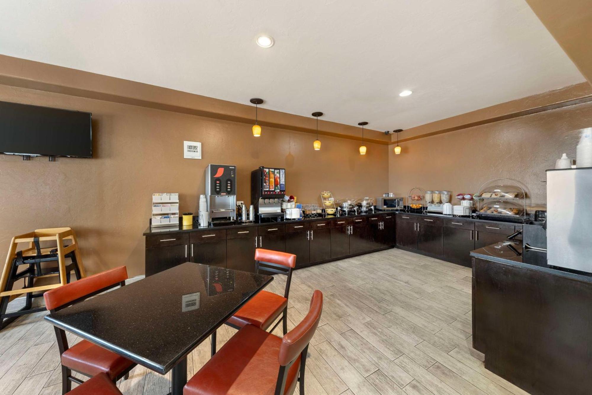 Best Western Greentree Inn & Suites Moore Exteriér fotografie