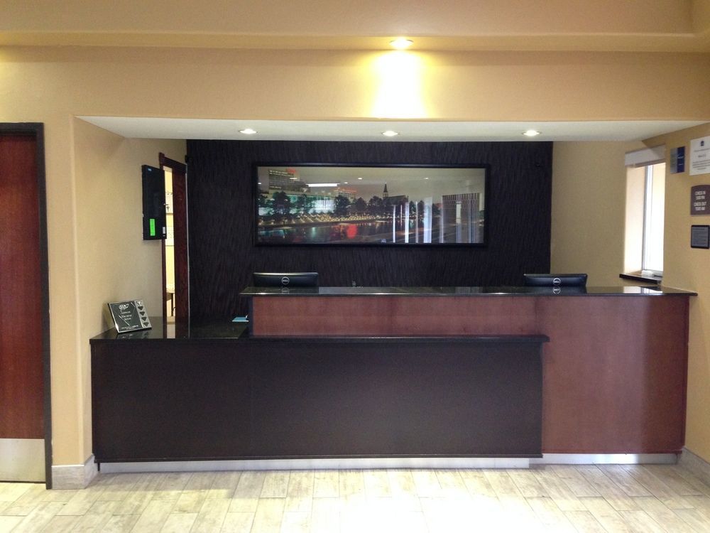 Best Western Greentree Inn & Suites Moore Exteriér fotografie